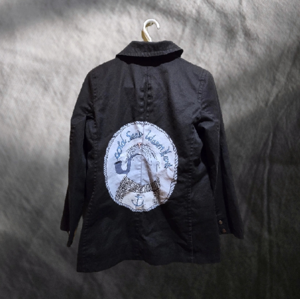 Unique Vintage 100% Cotton Jacket with Vancouver Island Artwork